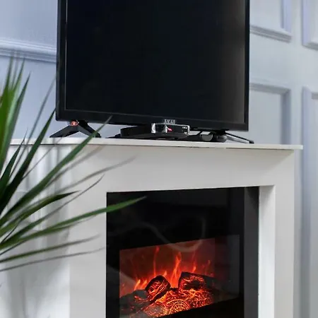 Διαμέρισμα Kalvin Square Elite 4you With Sauna, Aircon, Ceiling Mirror *